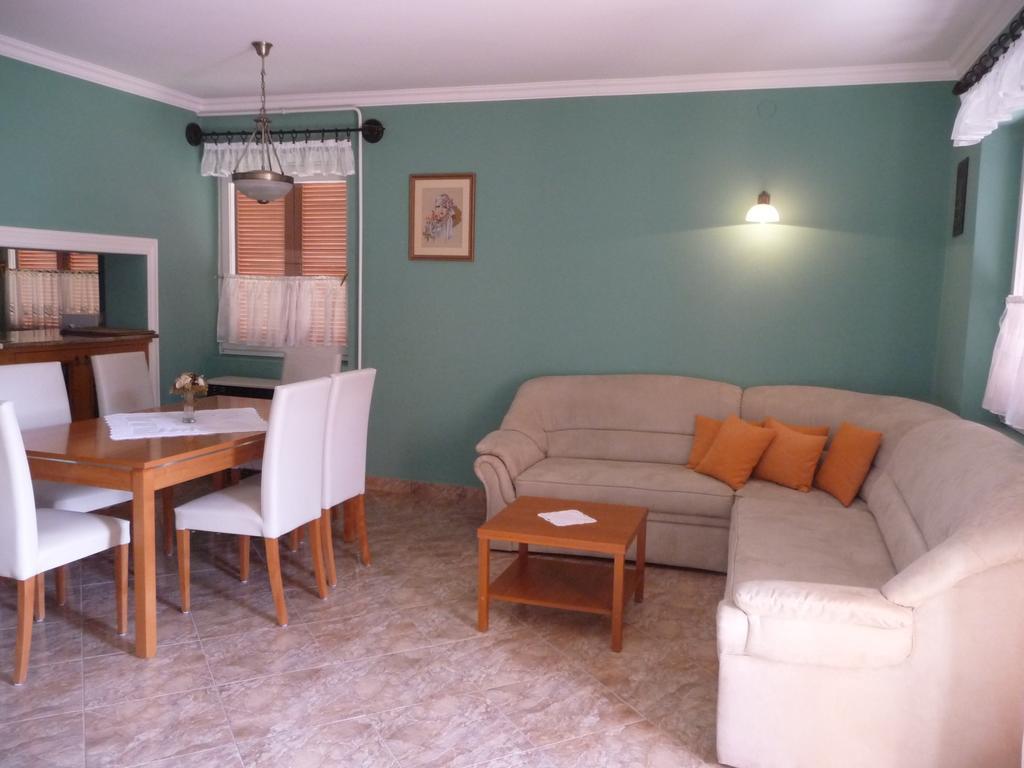 Edina Apartman Zalakaros Room photo