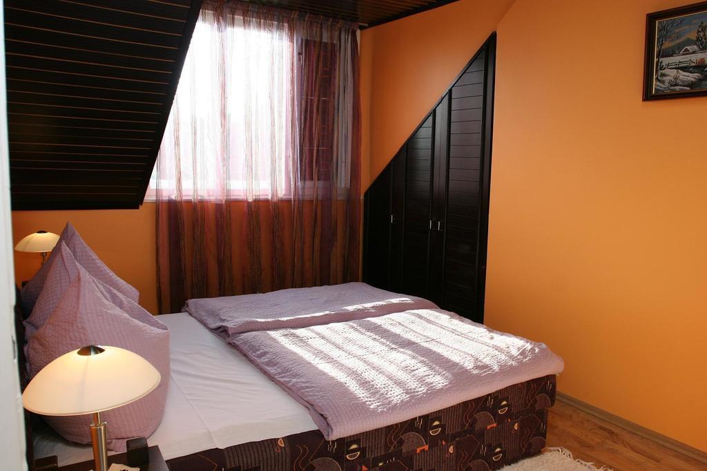 Edina Apartman Zalakaros Room photo